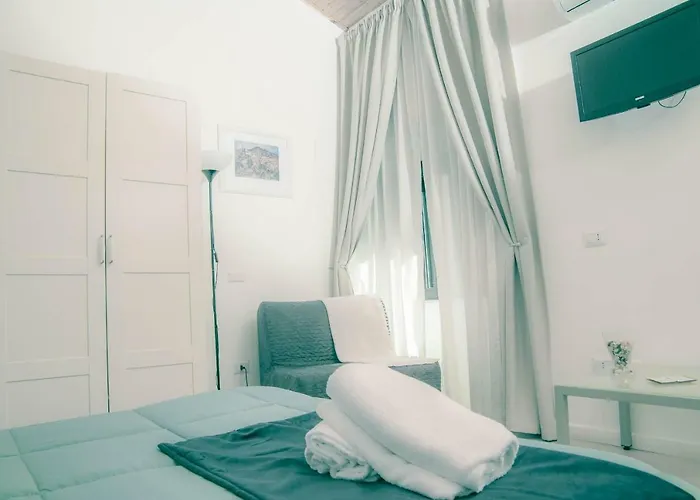 Nocleg ze śniadaniem Bookbreakfast Terme Vigliatore